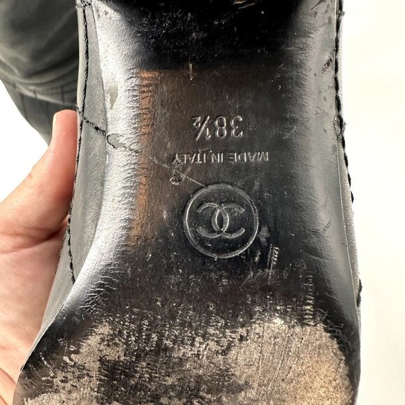 ✨ Chanel Quilted Leather Riding Boots – Size 38.5 (US 8) - Picture 14 of 17